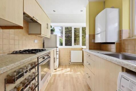 10-5fe5JHPropWorld - 43 Meadowview Road - 30 (1)-m