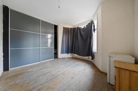 09-72c42361 - PropWorld - NS - Ground Floor Flat, 