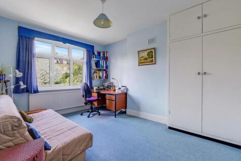 11-a580JHPropWorld - 26 Tannsfeld Road - 31-medium