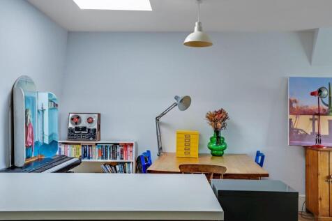 14-4b5eJHPropWorld - Flat 9, 2-4 Trewsbiry Road -4