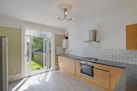 18-5a7683138-Propworld-JJ-8 Wiverton Rd-20.jpg