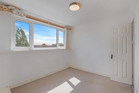 02-cb9983138-Propworld-JJ-8 Wiverton Rd-2.jpg
