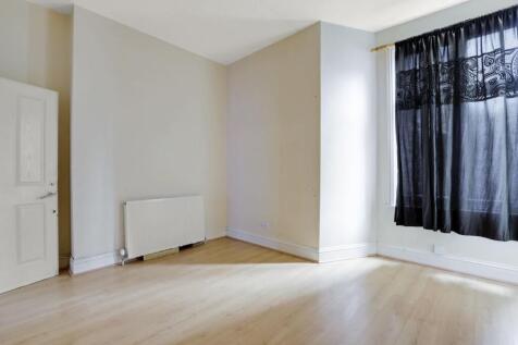05-8e14JHPropWorld - 63b Sydenham Road - 13-medium