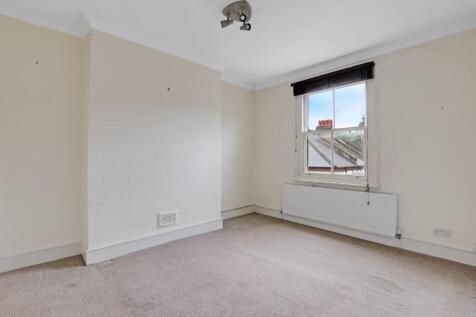 07-35aeJHPropWorld - Flat 3, 49 Davids Road - 19.j