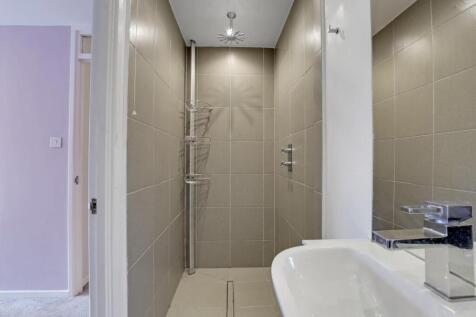 09-1571JHPropWorld - 9 Prospect Close - 37.jpg