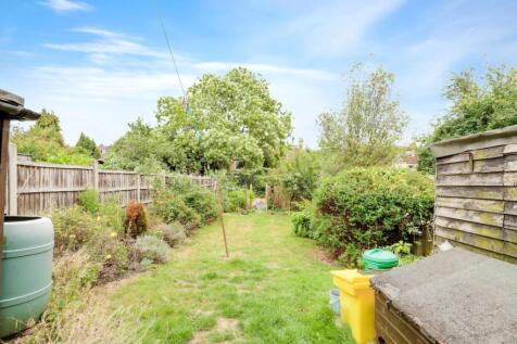 07-ede2JHPropWorld - 21 Tannsfeld Road - 19.jpg