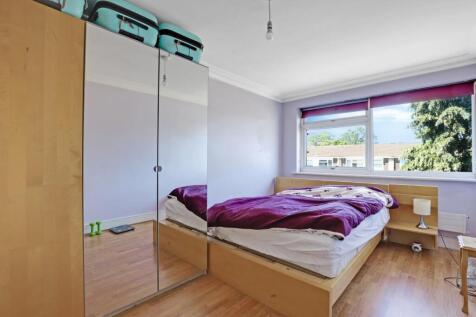 12-5dac12-f98dJHPropWpen - 6 Hollman Square - 28.j