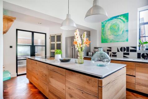Kitchen/Breakfast