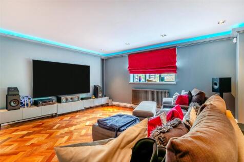 Family/Cinema Room