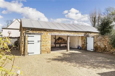 Outbuilding