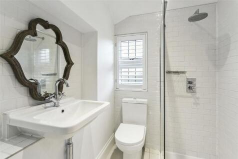 Family Shower Room