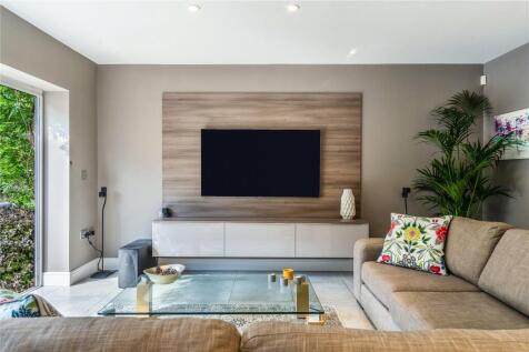 Family Room/Kitchen