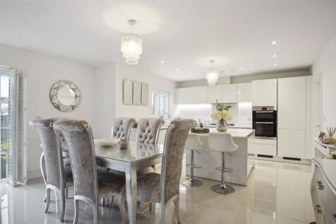 Dining/Kitchen