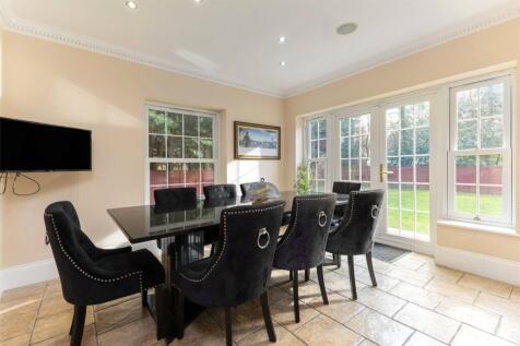 Breakfast Room