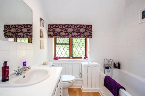 Bath/Shower Room