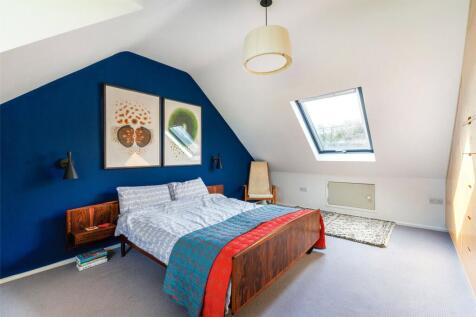Principal Bedroom L
