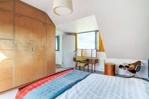 Principal Bedroom S