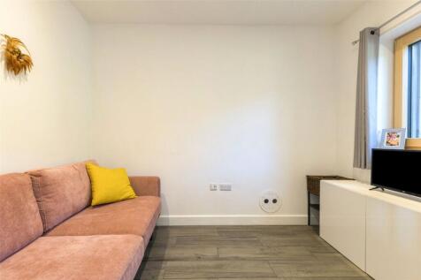 Tv Room/Study