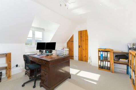 Bedroom/Study
