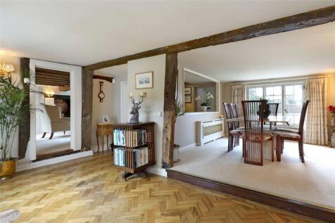 Hall/Dining Room