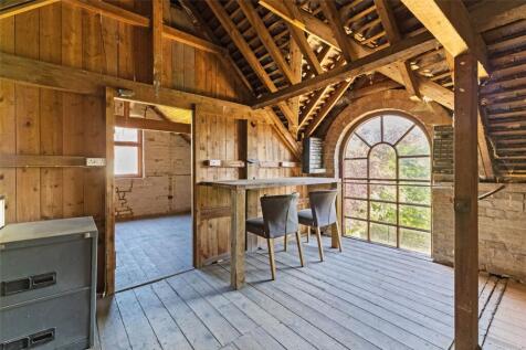 Outbuilding