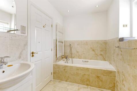 Bath/Shower Room
