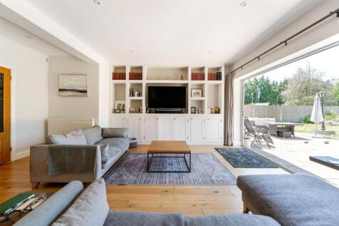 Family Room/Kitchen
