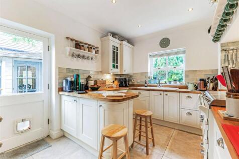 Kitchen/Breakfast
