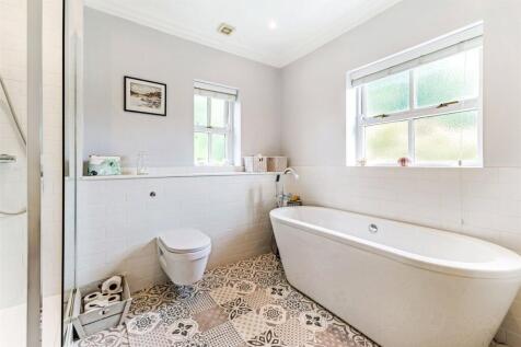 Bath/Family Room