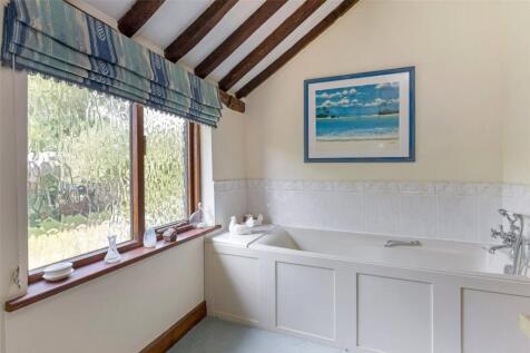 Bath/Shower Room