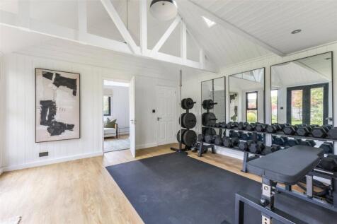 Garden Lodge/Gym