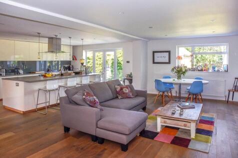 Kitchen/Family Room