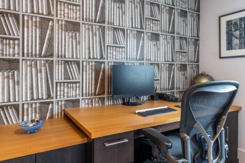 Bedroom/Study