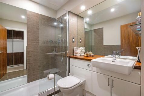 Bedroom One En Suite