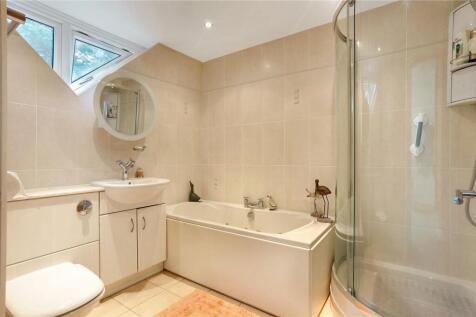 Bedroom One En Suite