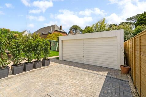 Double Garage