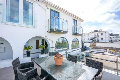 Front Terrace