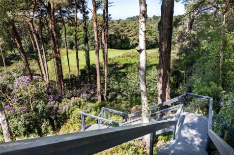 Garden and Golf View