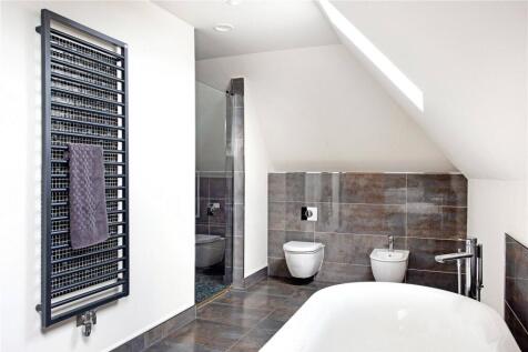 Bedroom Two En Suite