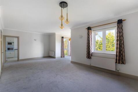 Sitting/Dining Room