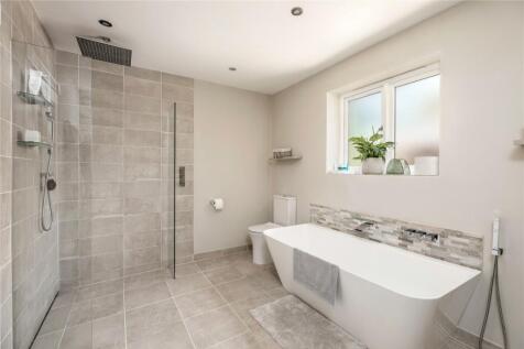 Princpal Ensuite