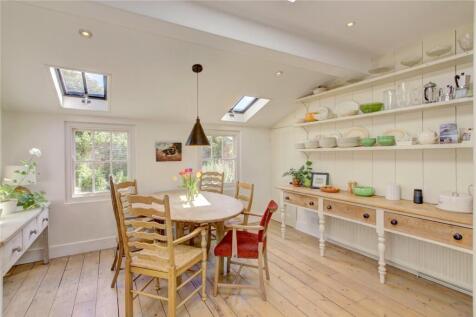 Kitchen / Breakfast