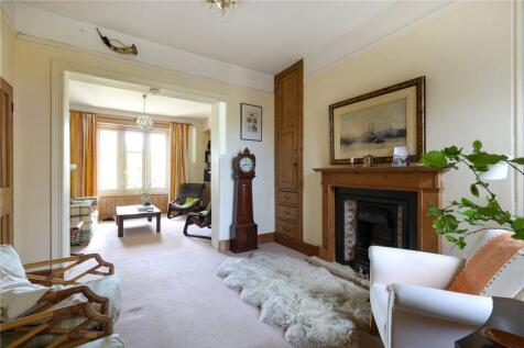 Sitting/Dining Room