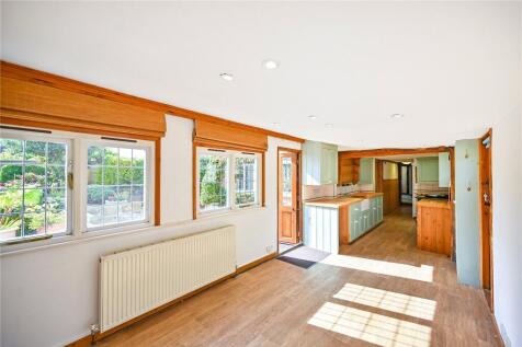 Kitchen/Breakfast Rm