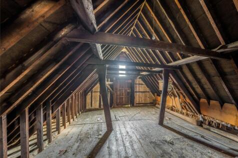 Attic /Loft