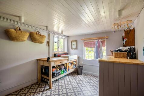 Laundry/Boot Rm