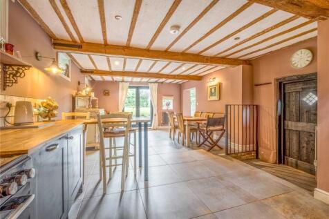 Kitchen/Breakfast Rm