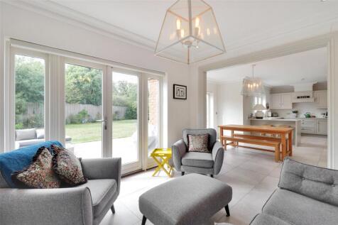 Family/Dining Room