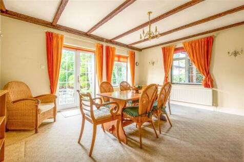 Breakfast Room