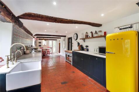 Kitchen/Breakfast Rm